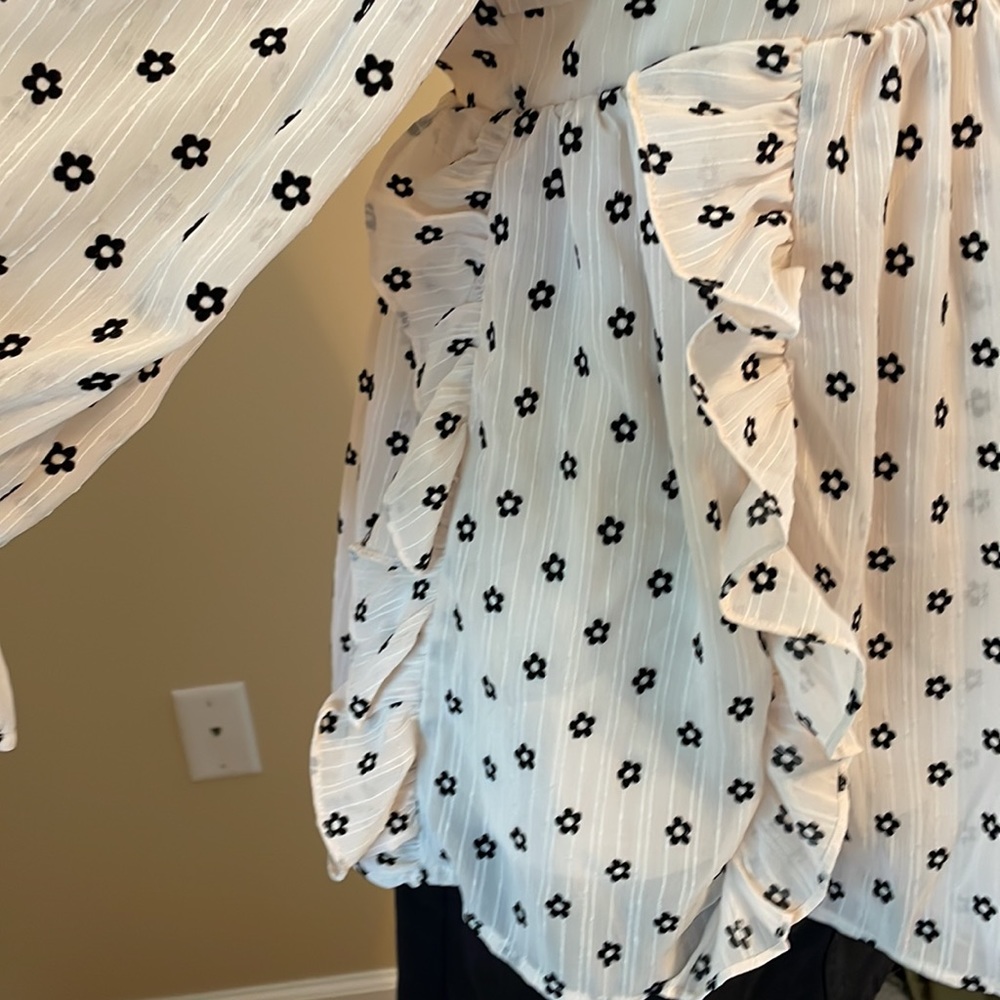 Retro Floral Open Back Ruffle Blouse Top - Picture 5 of 7